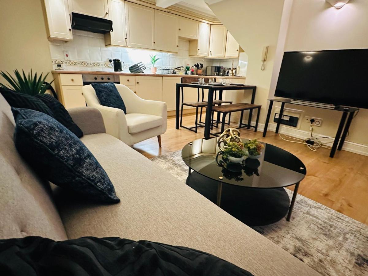 Apartamento The Wimbledon Haven - Free Parking Londres Exterior foto