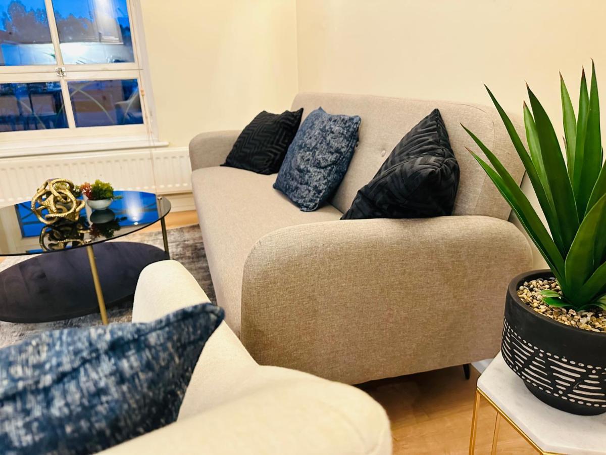 Apartamento The Wimbledon Haven - Free Parking Londres Exterior foto