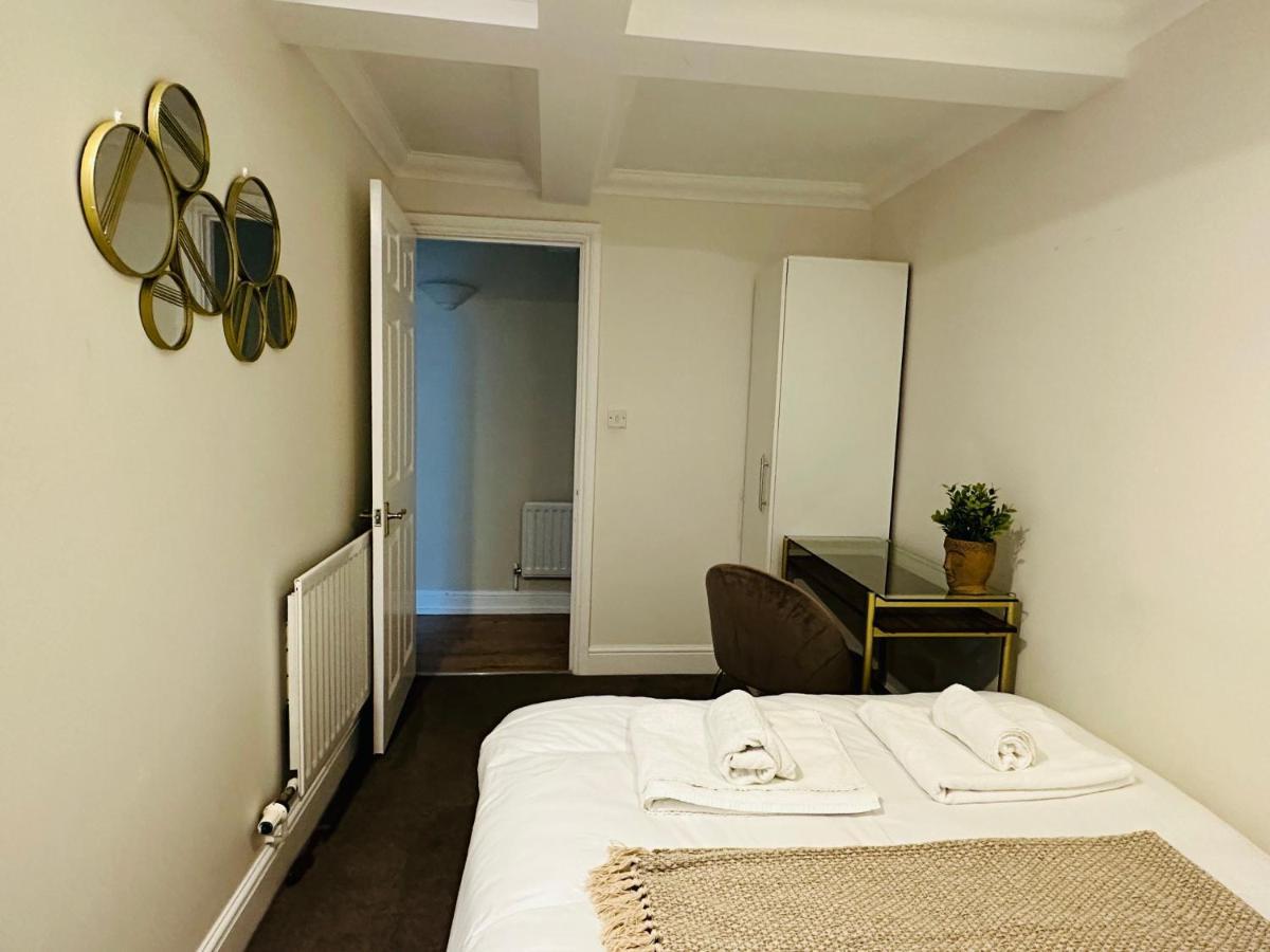 Apartamento The Wimbledon Haven - Free Parking Londres Exterior foto
